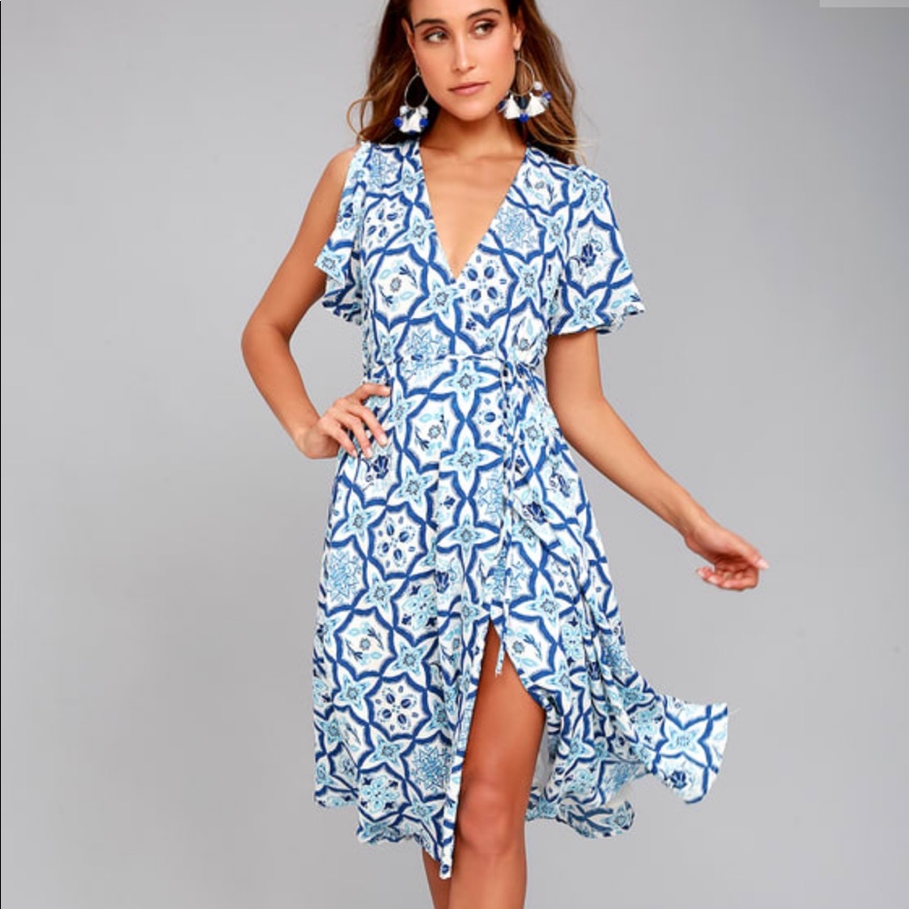 Lulus NWOT pattern dress